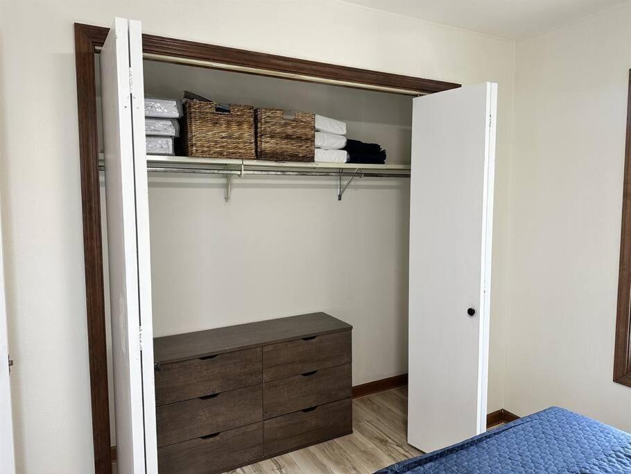 Capital Suite On 6Th Street - King Bed / Downtown! สปริงฟิลด์ ภายนอก รูปภาพ